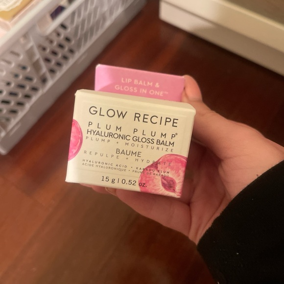 Glow Recipe Plum Plump Hyaluronic Gloss Balm - Pink and White - Picture 1 of 2